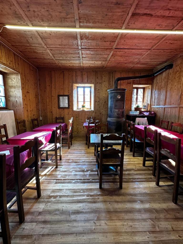 Auberge de jeunesse Rifugio Teggiate à Madesimo Extérieur photo
