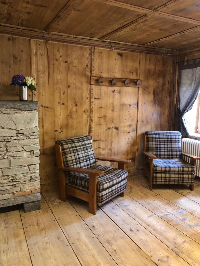 Auberge de jeunesse Rifugio Teggiate à Madesimo Extérieur photo